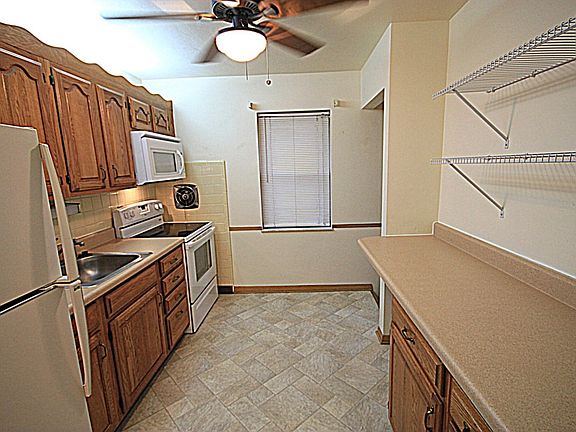 5th image of 8409 Winzenburg Dr