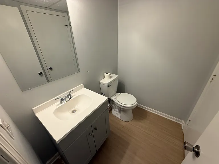 56 Ward St #B3 — Photo 4