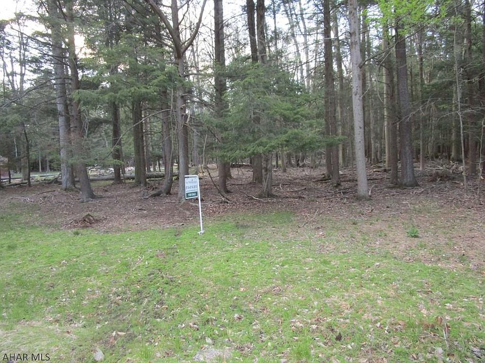 2nd image of 166 Lark Ln