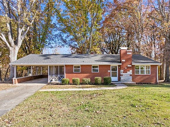 2nd image of 897 Bray Blvd