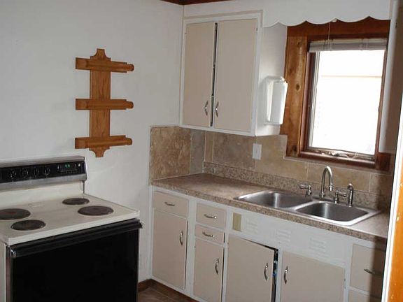3rd image of 1306-1308 Virginia Ave