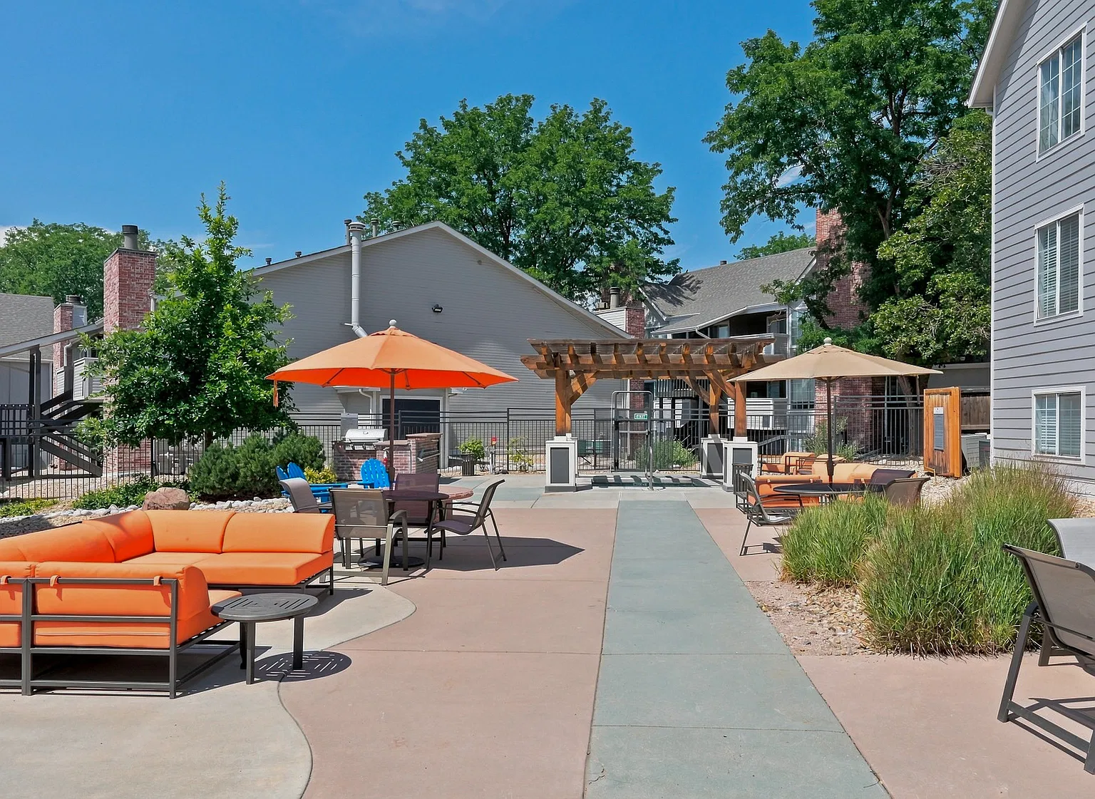 Skyview Apartment Homes — Photo 4