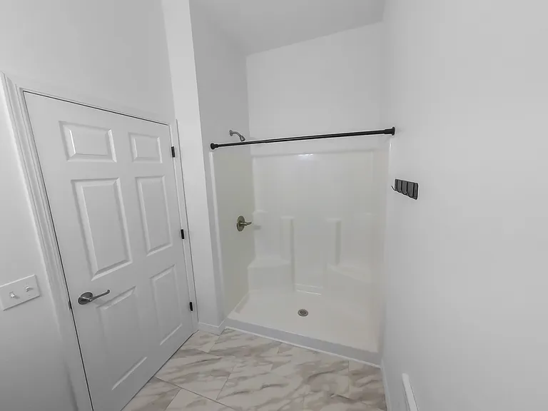 580 1st Ave N #305 — Photo 9