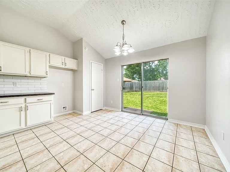 2014 Powder Mist Ln — Photo 13