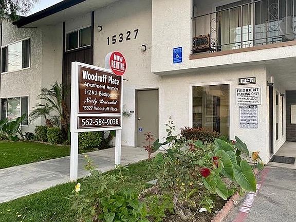 2nd image of 15327 Woodruff Pl #223