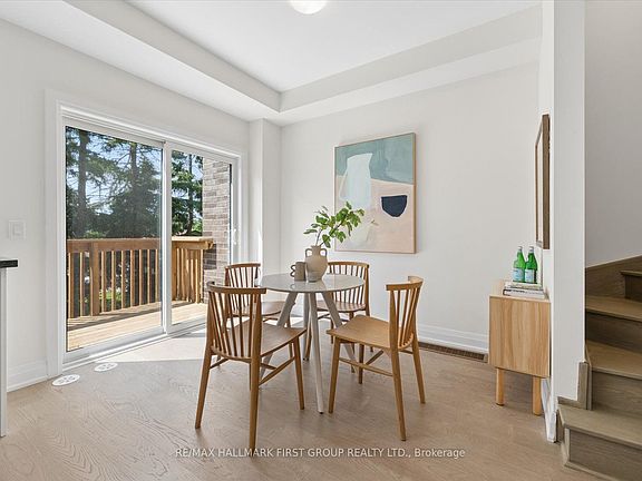 5th image of 19 Marret Ln