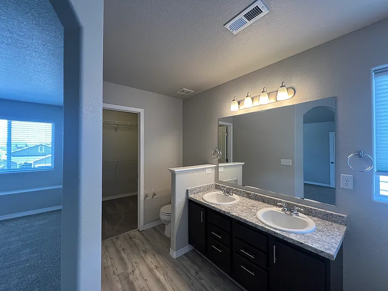 7703 Sangalo Grv — Photo 29