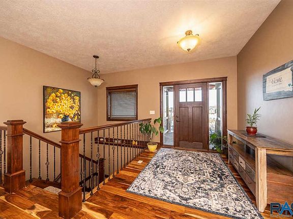 3rd image of 27112 Dullerud Dr