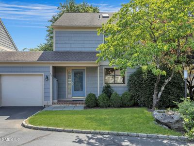 527 W Lyon Farm Dr Unit 527, Greenwich, CT, 06831