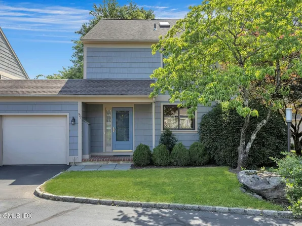 527 W Lyon Farm Dr Unit 527, Greenwich, CT 06831