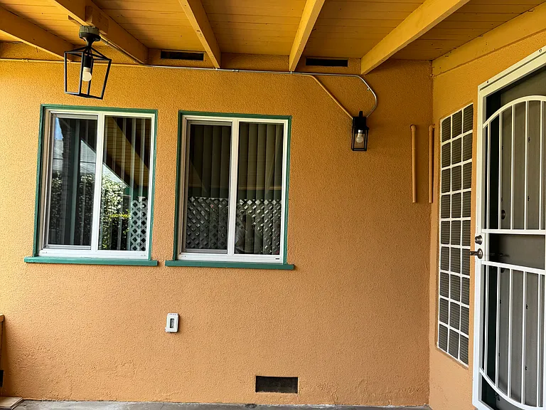 2519 N Lincoln St — Photo 19