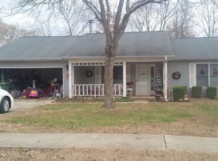 7421 Logan Dr SW, Huntsville, AL 35802