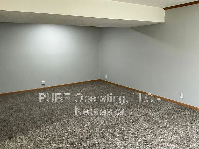 11657 Bauman Ave — Photo 36