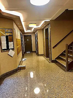 Rented by AZ REALTY NYC LLC | media 21