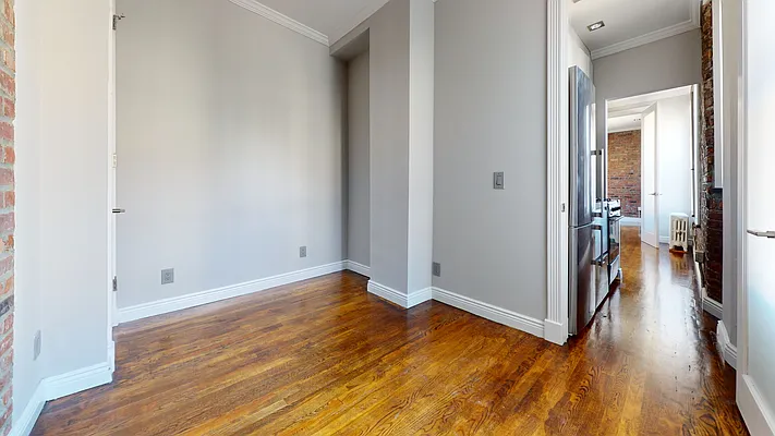 Rented by Bond New York | media 16