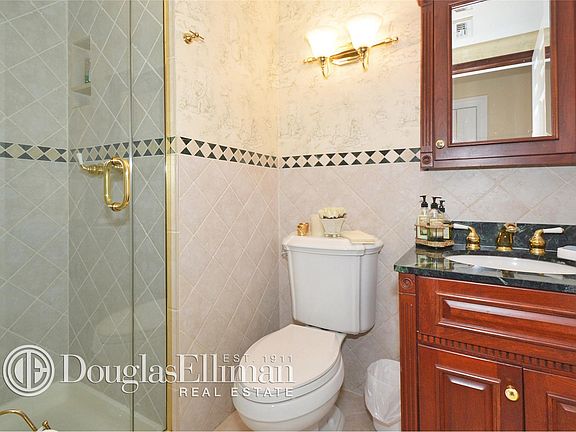 4th image of 117 Bounty Ln