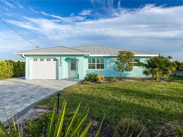 2892 Sanibel Blvd, Saint James City, FL 33956