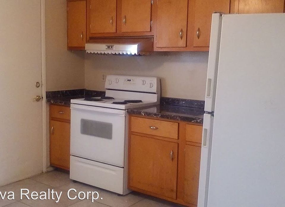 2nd image of 1283 E Glenn St #6483271