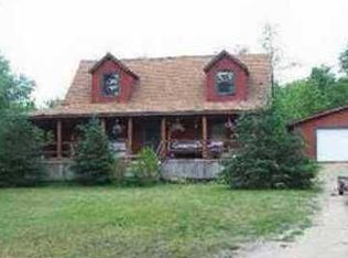 17152 Seneca Ct, Howard City, MI 49329