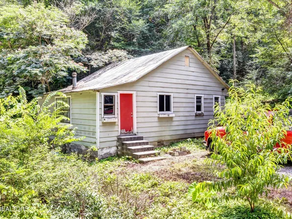 4138 Richardson Cove Rd, Sevierville, TN 37876