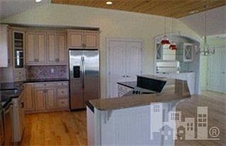 4th image of 903 N Fort Fisher Boulevard
