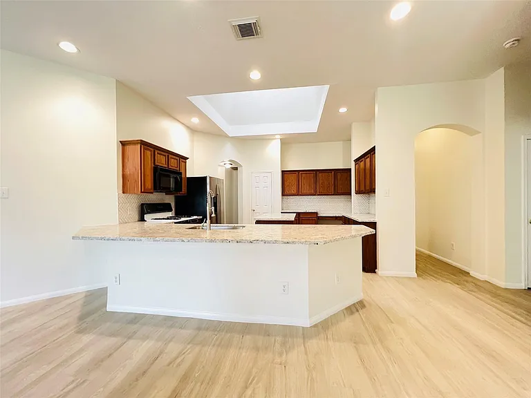 2606 Atwood Glen Ln — Photo 12
