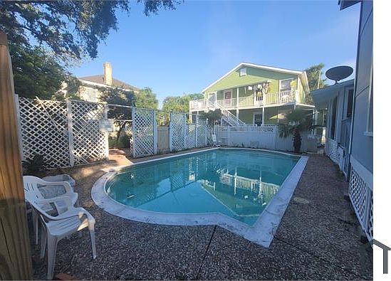 1st image of 3215 Avenue O