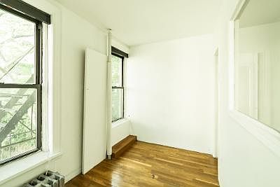 3rd image of 213 6th Ave APT 9