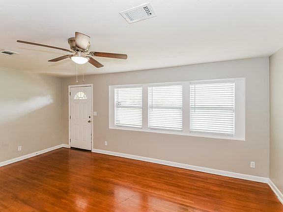 4th image of 3390 Jacqueline Dr