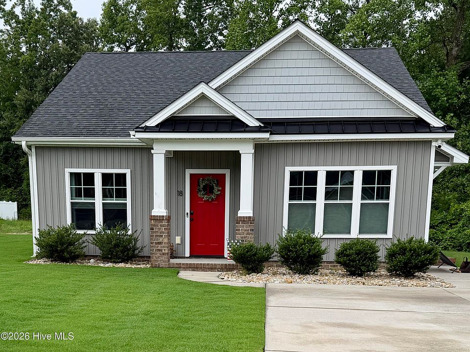 1st image of 18 Wildberry Court