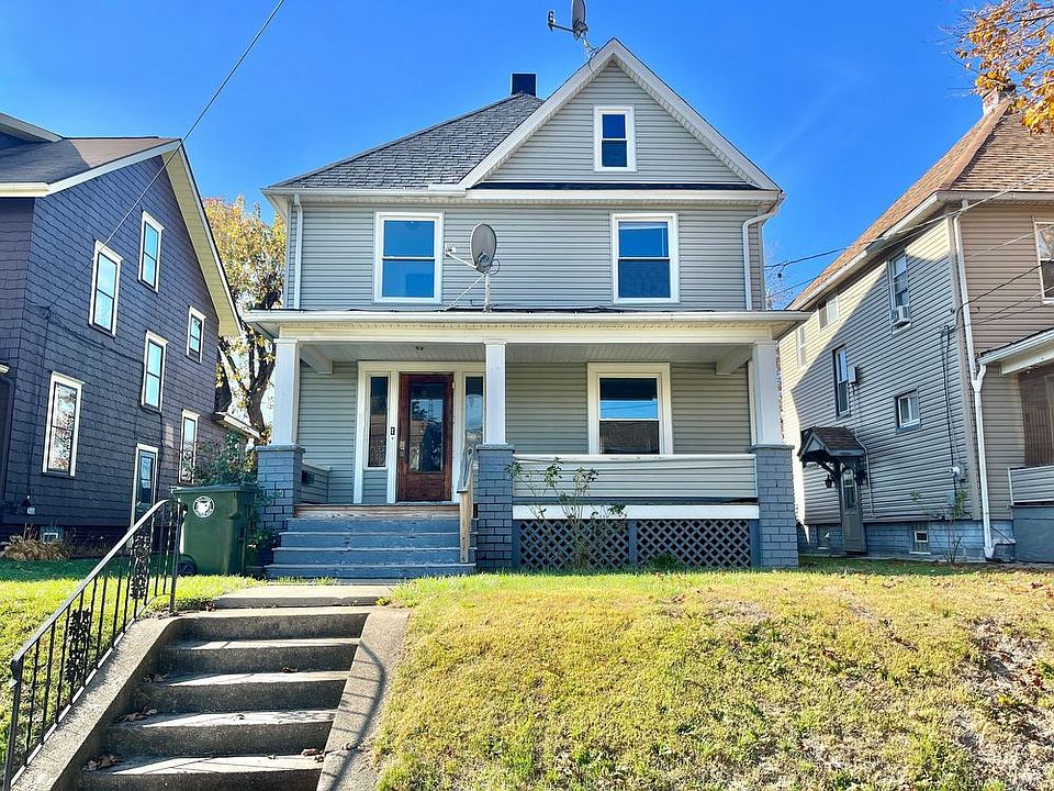 1st image of 927 Maryland Ave SW