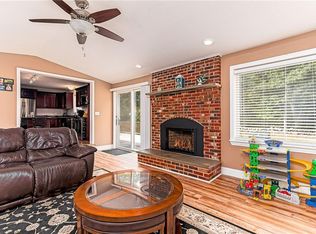 45 Elizabeth Cooper Dr, Charlestown, RI 02813