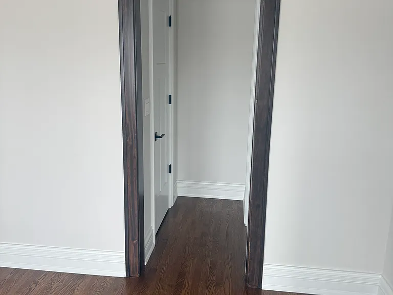 413 N Main St #22 — Photo 5