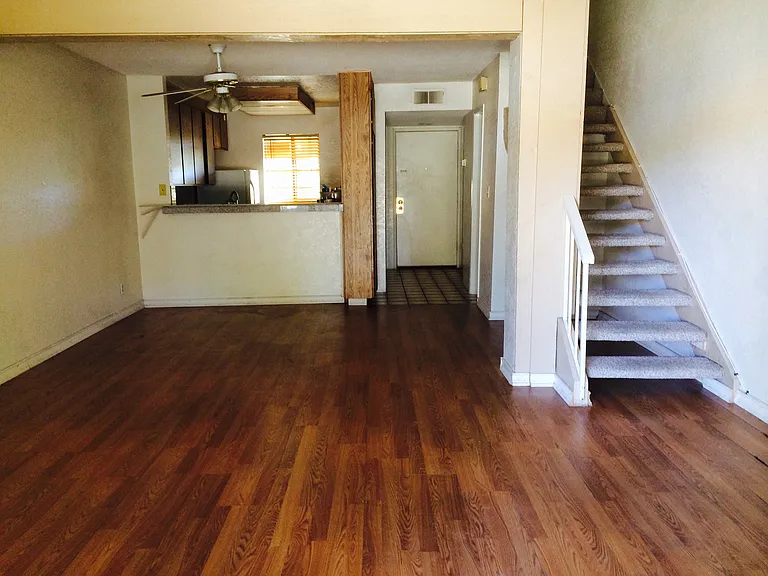 2-48255 Monroe St #2 — Photo 12