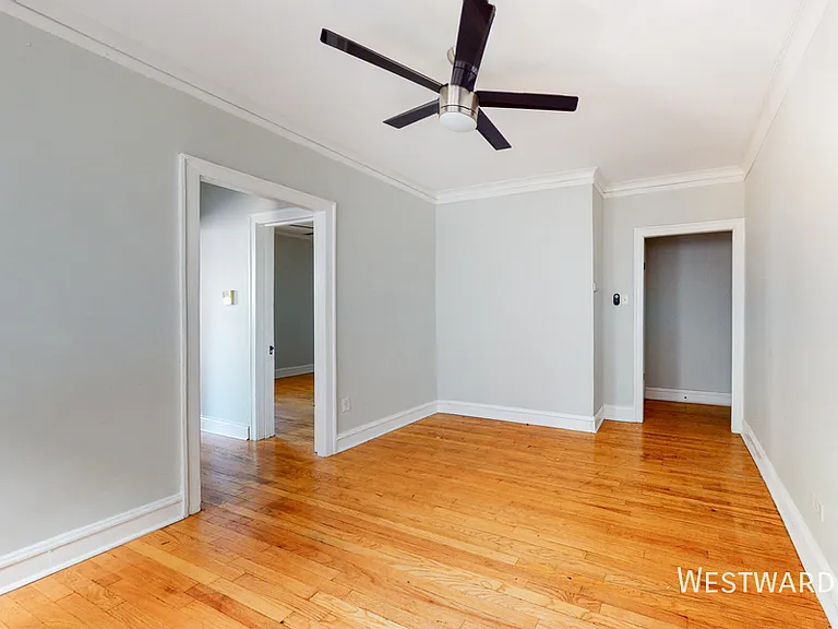 3012 W Warren Blvd #1R — Photo 6