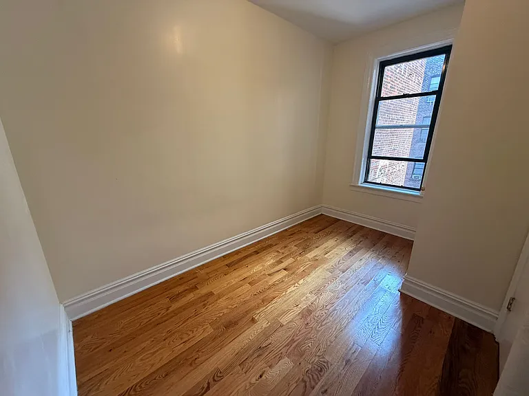4529 Park Ave #11E — Photo 4
