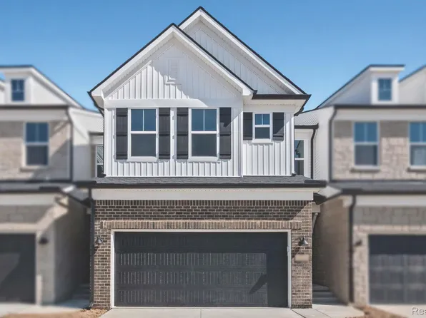 5658 Corgi Dr, Ann Arbor, MI 48108