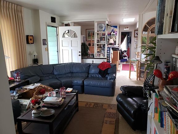 4th image of 2395 Delaware Ave Space 15