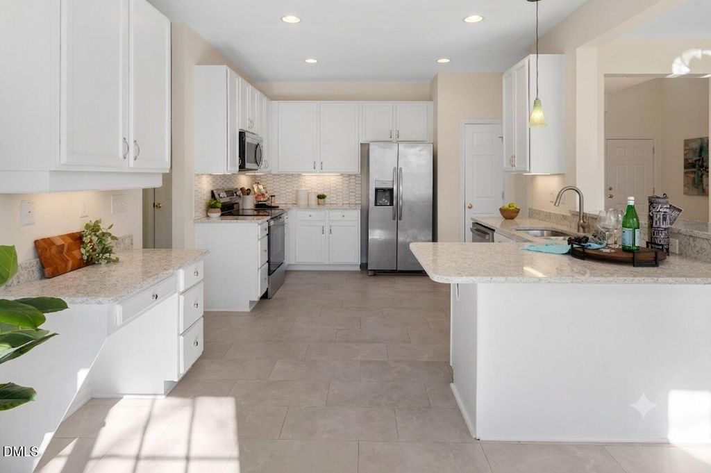 2114 Baycourt Trl, Hillsborough, NC - More