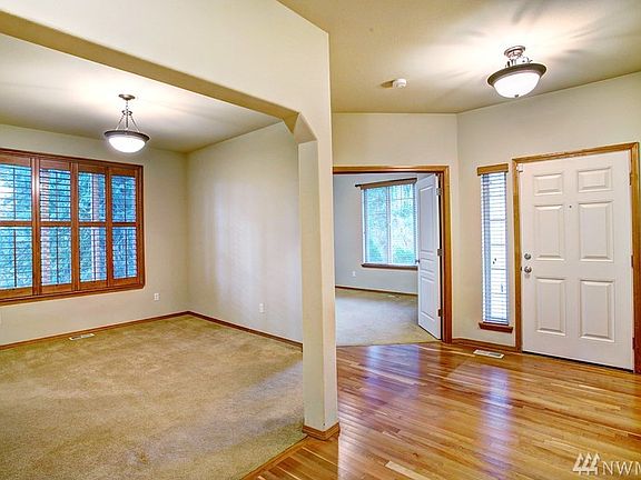 5th image of 19529 26th Avenue Ct E