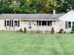 7616 Johnnycake Ridge Rd, Mentor, OH 44060