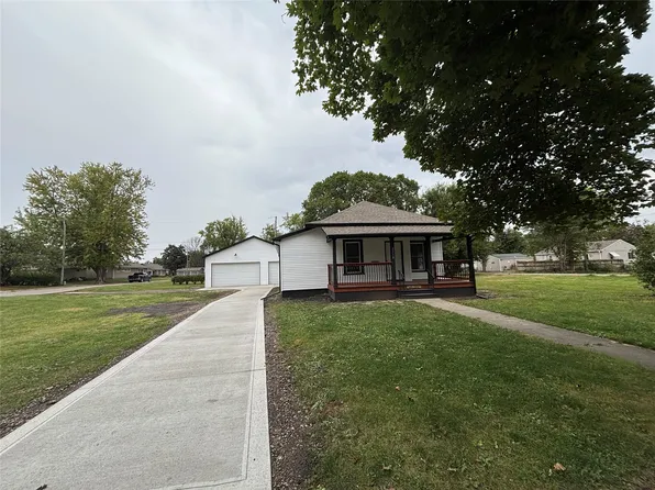 2510 Lucinda St, Perry, IA 50220