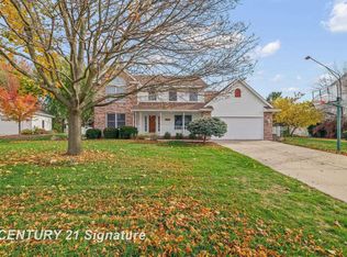4310 Woodview Dr E, Saginaw, MI 48603