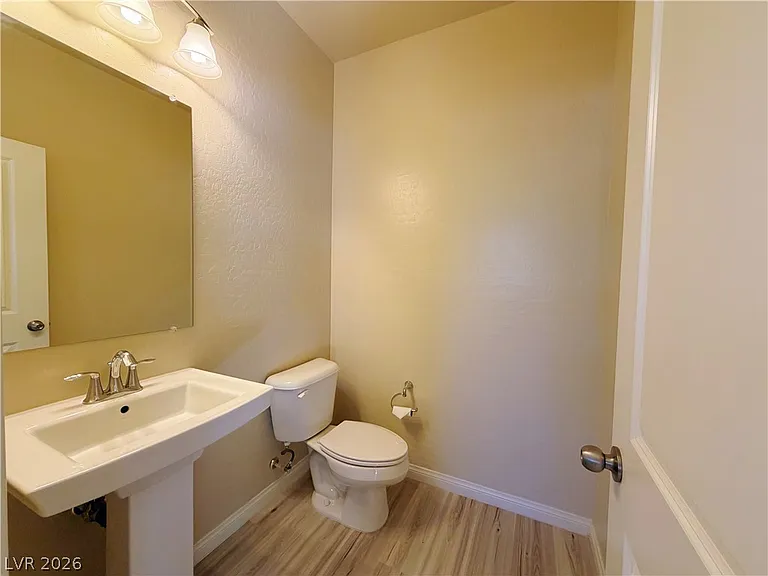 8938 Whitten Park Ave — Photo 6