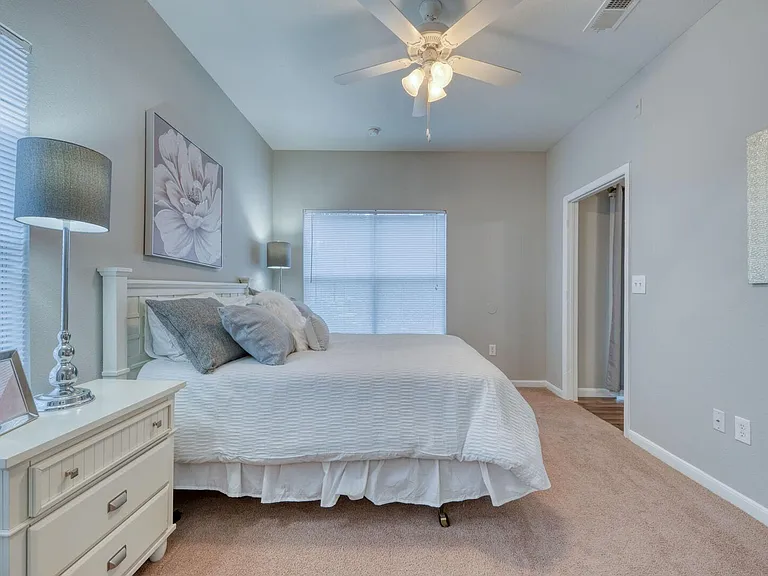 Saddle Ridge — Photo 15