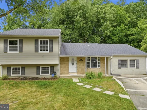 12203 Kings Brook St, Bowie, MD 20721