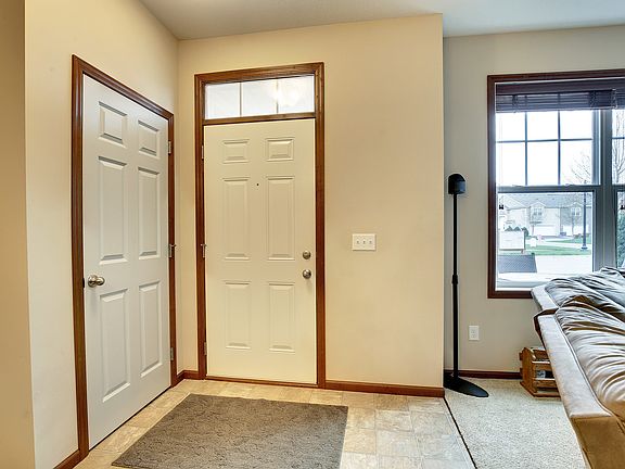 5th image of 3312 Hazel Trl Unit C
