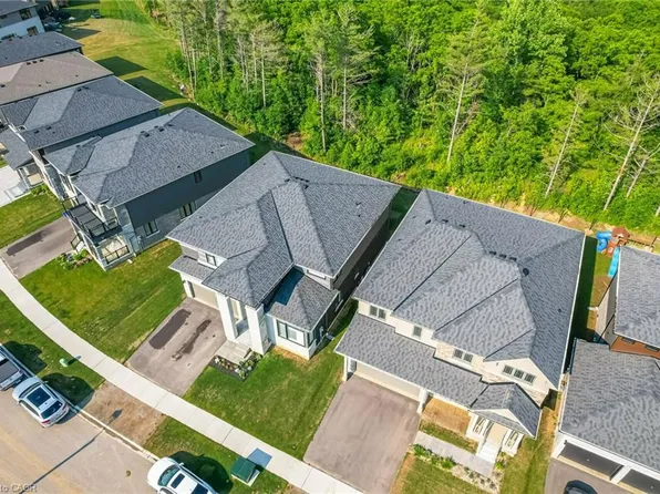 127 Court Dr, Brant, ON N3L 0L6