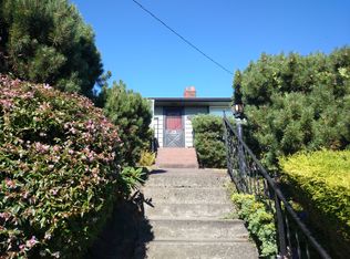 3727 37th Ave SW, Seattle, WA 98126