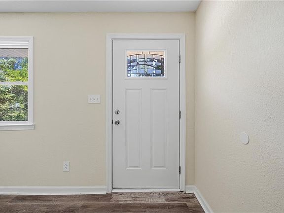 4th image of 9316 Davenport Rd